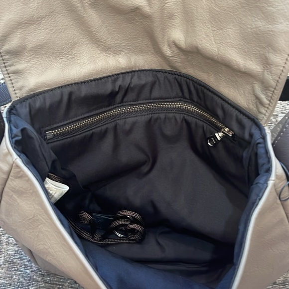 NWT Rachel F recycled leather purse - Picture 4 of 5